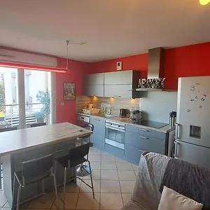 Appartement Cosy 3 Pieces Avec Garage Privatif