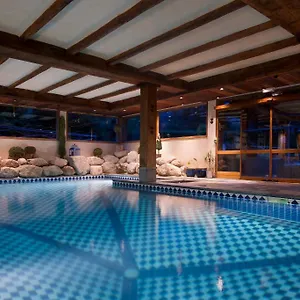 Hotel Les Grands Montets &